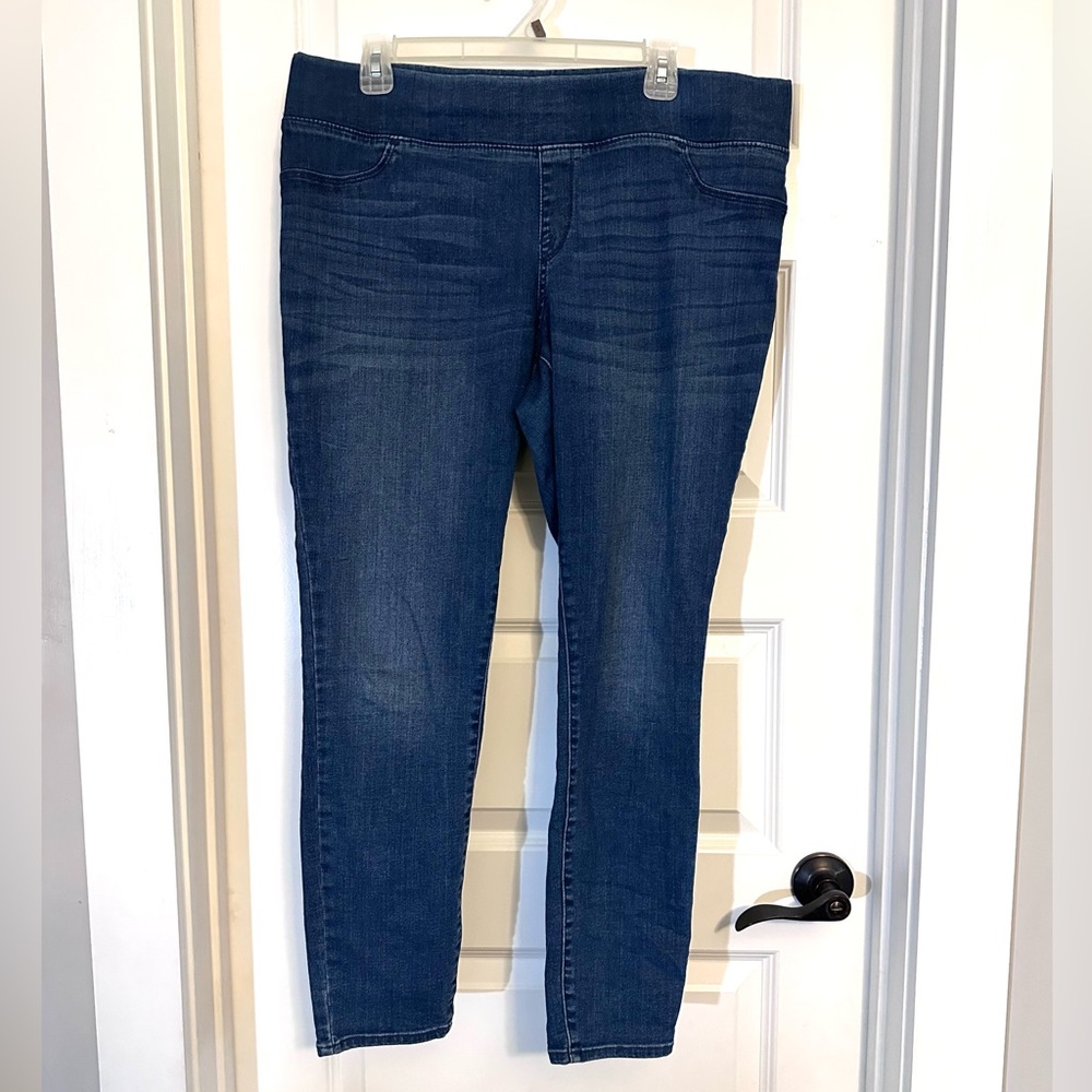Isabel Maternity by Ingrid & Isabel Skinny Maternity/Postpartum Jeans